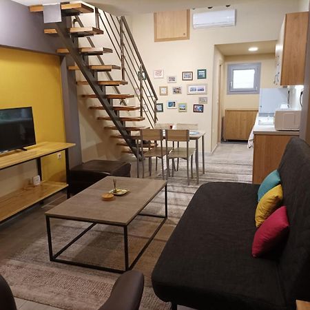 The Urbanite Apartment Kavála ภายนอก รูปภาพ